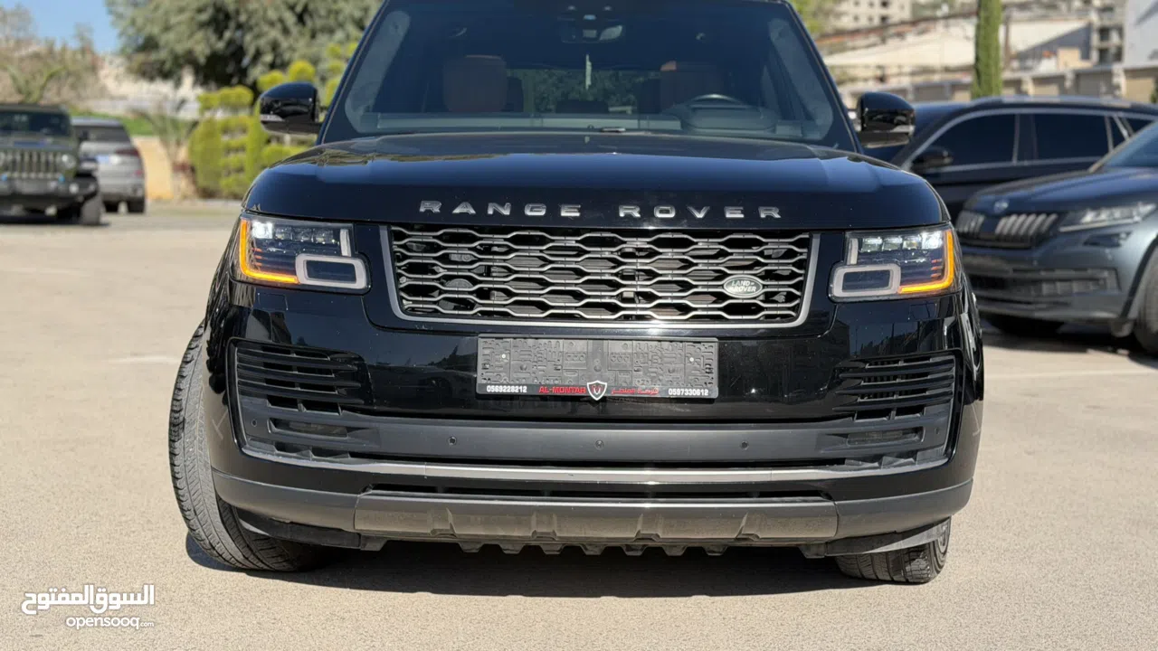رينج روفر فوك  اوتوجرافي 2019  محرك 4400 ديزل كامل الاضافات  عداد 150000 كيلو