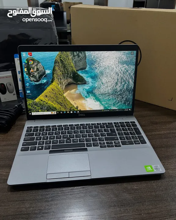 Dell core i7 جيل عاشر كرتين شاشة وبحجم 15.6  رام 16 - تخزين 512 لون سلفر مميز مواصفات نارية وسعر حرق
