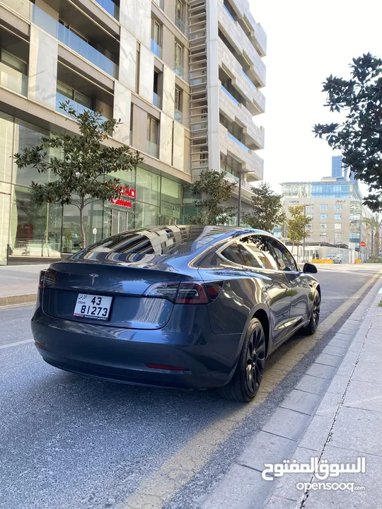 Tesla model 3 standard plus 2020