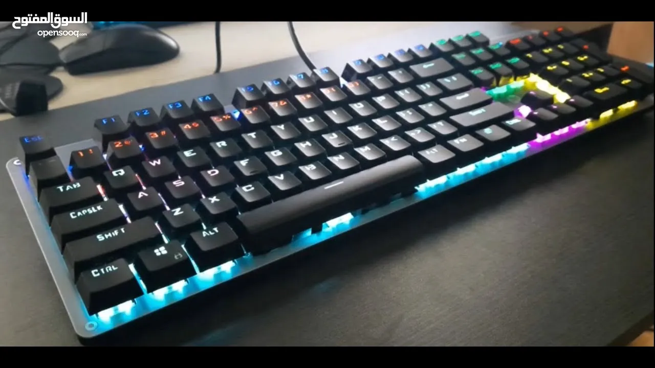 keyboard hp Mechanical Gaming GK100 كيبورد كمينكل من اتش بي مضيئ ملون RGB Light