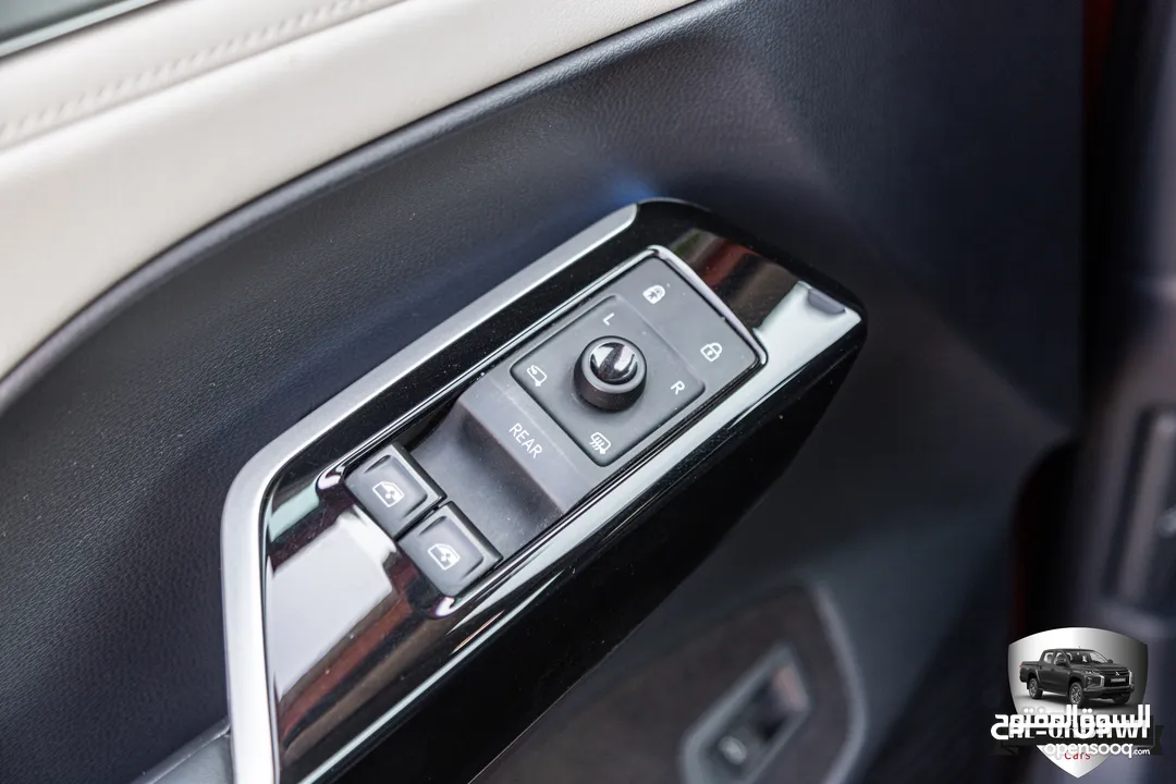 Volkswagen ID6 Crozz Pro 2021  السيارة مميزة جدا و قطعت مسافة 61,000 كيلو متر