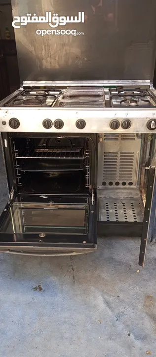 made in Italy gas oven and electric induction excellent working condition