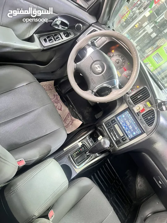 هيونداي افانتي xd 2005 اتومتيك للبيع بحال الوكاله  توب نظافهً