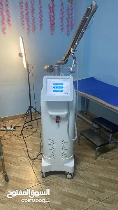 جهاز فراكشنال co2 لازاله الندب و الحروق وتجديد البشره وجهاز لتذويب وتكسير الدهون تواصل واتس أب فقط