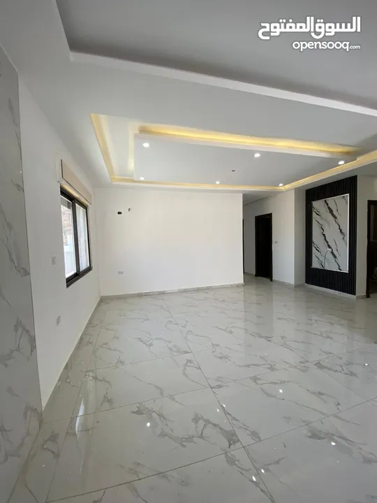 رقم 145 شقة لم تسكن بابوعليا 3*3 155م2 ديكورات وتشطيب فاخر وموقع مخدوم للبيع