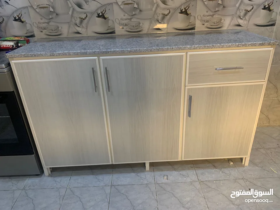 Aluminium kitchen cabinet for sale and make affordable price best quality
