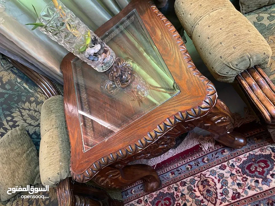 طقم كنب حفر فخم موديل كلاسيك وطقم خشب زان