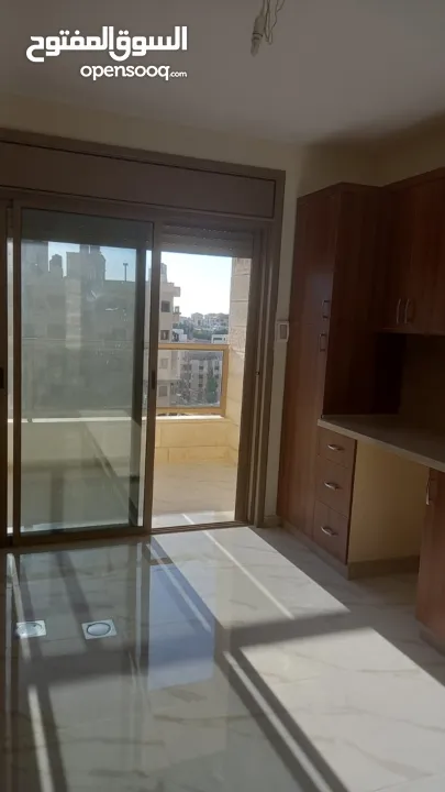 شقة للايجار عمارة بيسان (شارع الارسال - منطقة المصايف - بالقرب من مستشفى Hclinic)