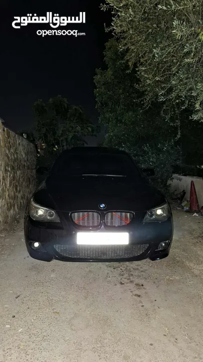 bmw e60 520i لبيع