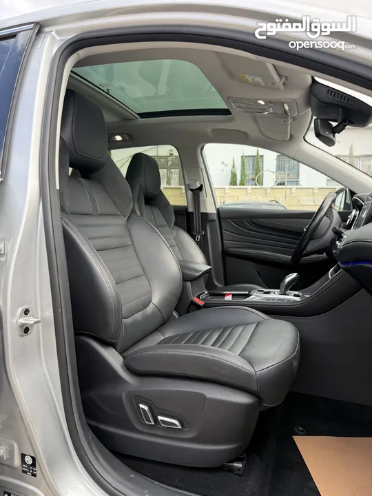 الصيني MG EHS ترخيص 2022 محرك 1600 هايبرد/plugin جير أوتوماتيك 284 حصان