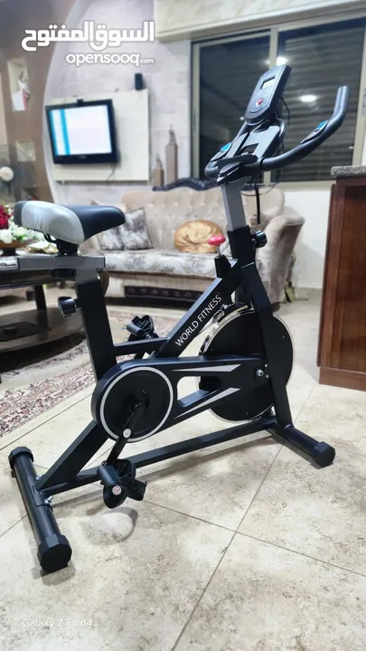دراجة ثابته اصليه بتحمل وزن 150 كيلو اصليه