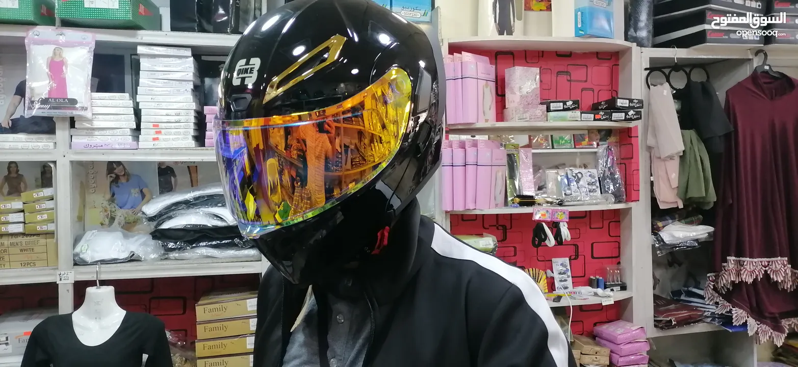 خوذ مصنفه عالميه لسباق السيارات والدراجات helmet