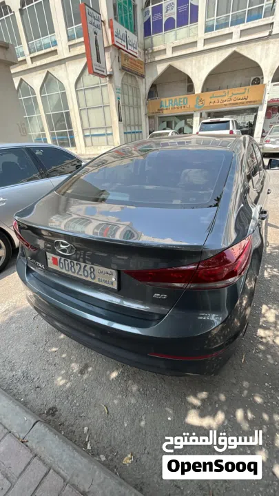 Hyundai Elantra 2018