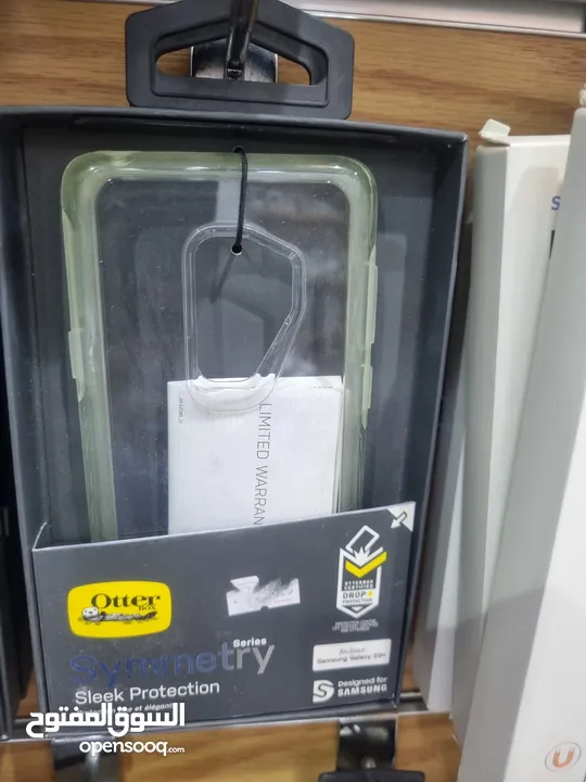 كفرات تليفونات اصليه UAG و TECH و OTTER BOX