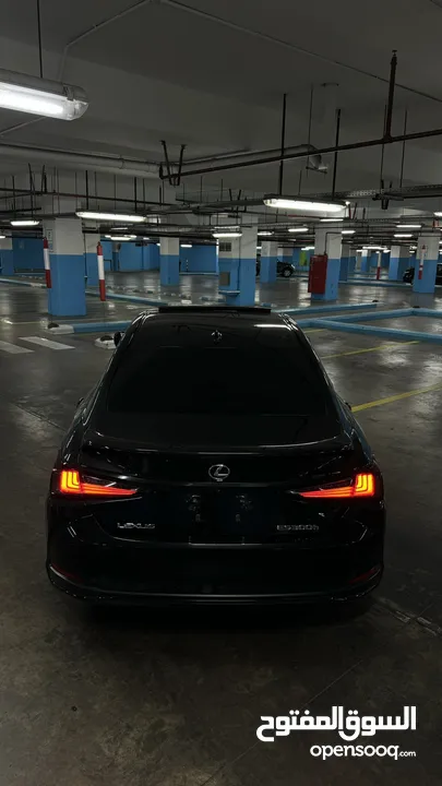 Lexus Es300h 2019 Executive Premium Sedan Black Edition Package
