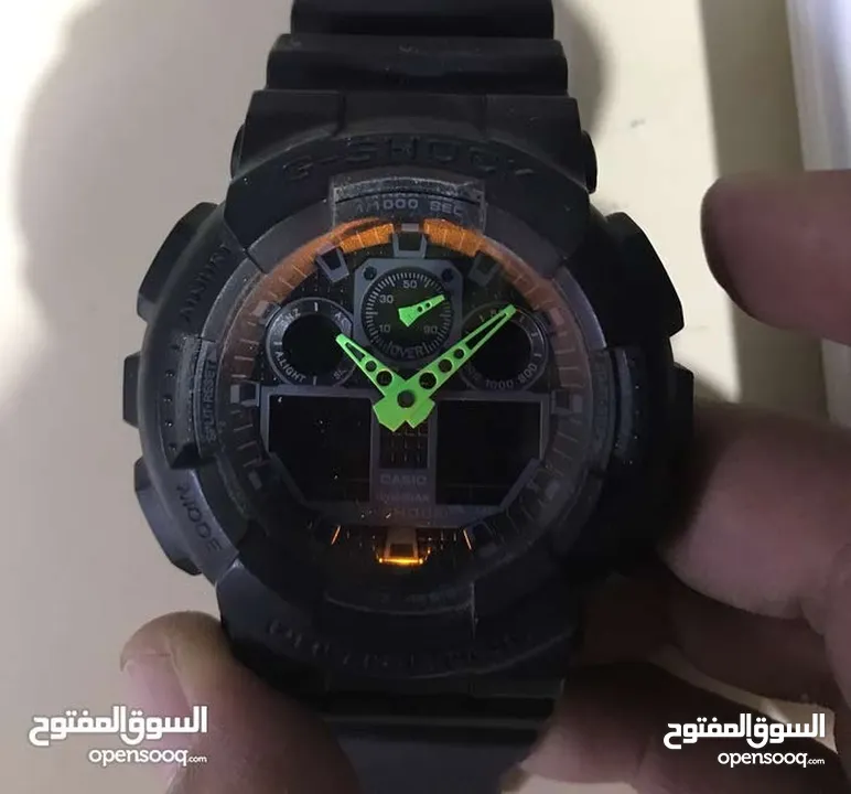 ساعة جي شوك