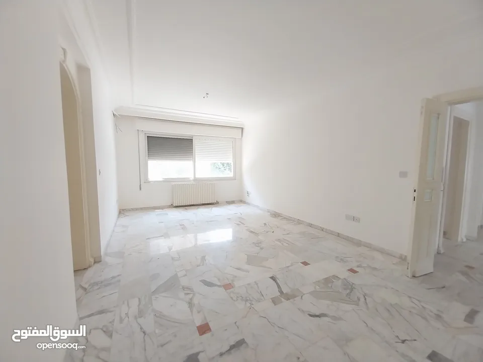 شقة للايجار في عبدون  ( Property 33776 )-174847744