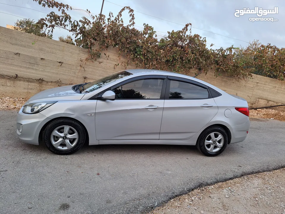 هونداي اكسنت 2014 ديززل 4 غيار صفر مشاكل  يد اوولا 1600 تيربو كاااش فقط