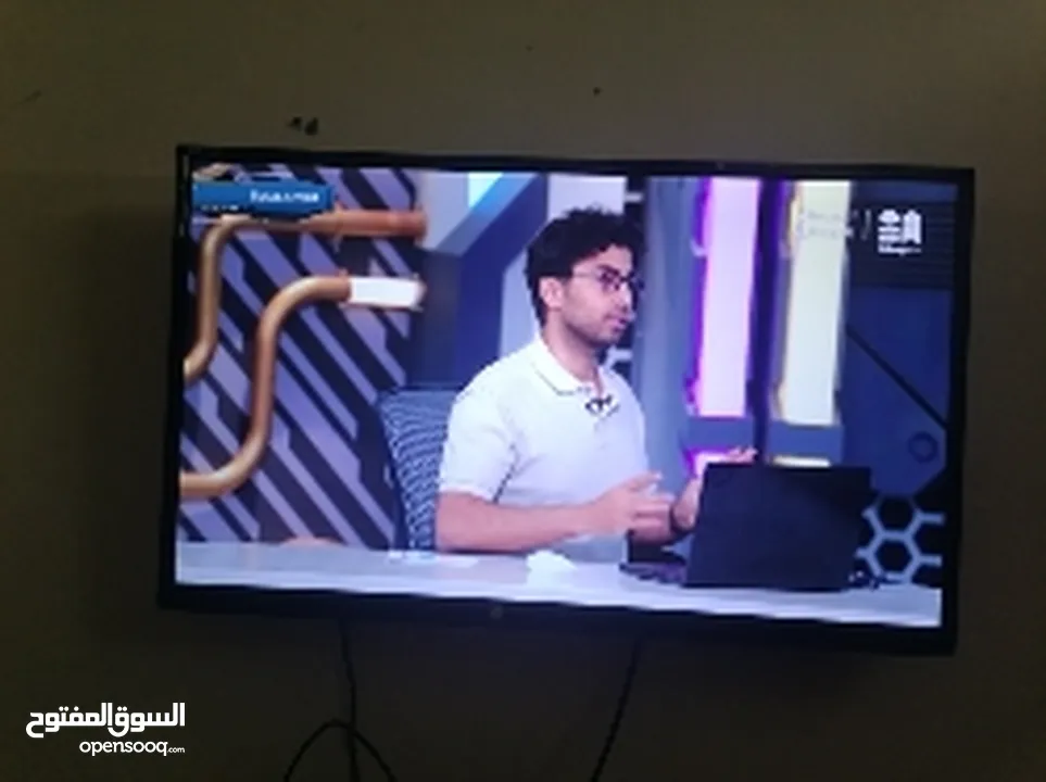 شاشه ال اي دي  ممتازه الجوده والصوره 43 بوصه مع حامل  جديد