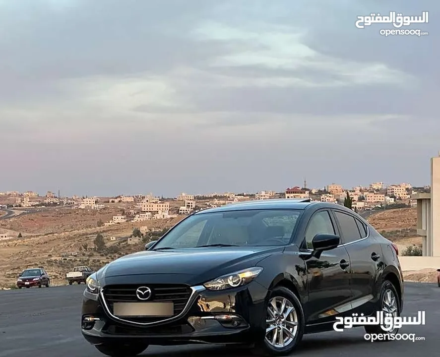 مازدا 2019 زوم 3  وارد وصيانه وكاله فحص فل فتحه