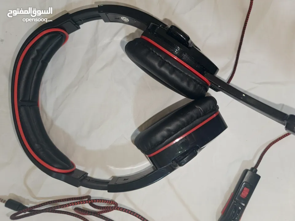 سماعه جيمنج فقط بي 5دنانير شامل التوصيل لجميع انحاء المملكه الاردنيه الهاشميه القطعه الأخيرة.