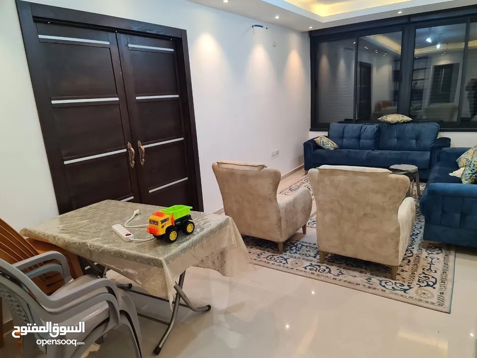 ثلاث غرف نوم مفروشة للايجار المصايف