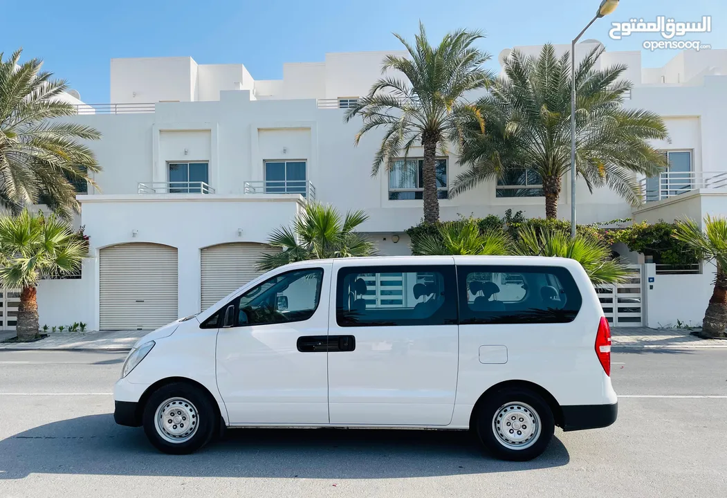 *HYUNDAI H1* *12 Seater Agency Bahrain*  *Model -  2018* *Km - 177k km only* Engine -  2.4 Color – W