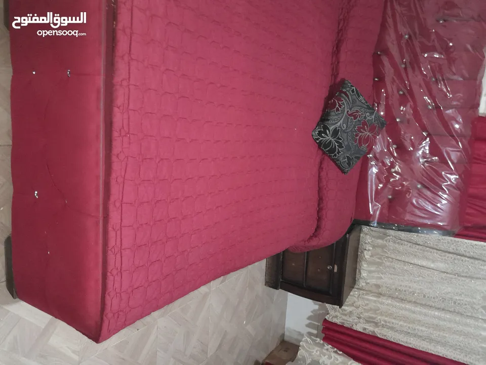 غرفة نوم بحالة جيدة جداا للبيع للتواصل واتس اب