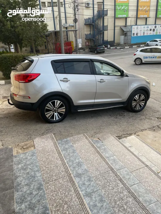 جيب كيا سبورتاج 4 في 4 ترخيص 2014 ديزل