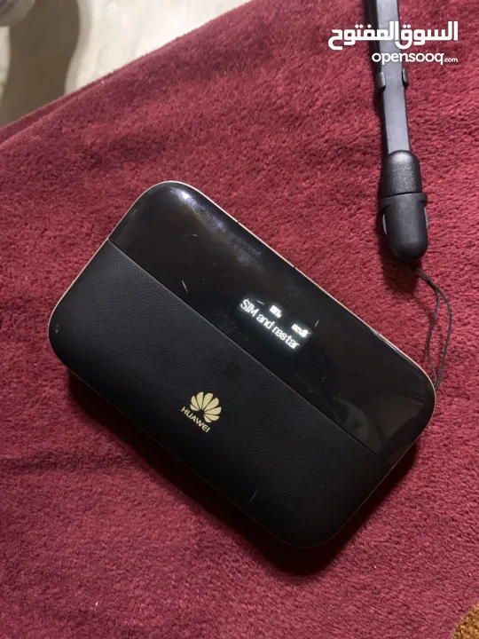 باوربانك ومودم من شركة هواوي