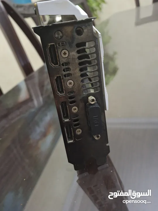 شبه جديد asus gtx 1070 8g oc ابيض استعمال خفيف جدا