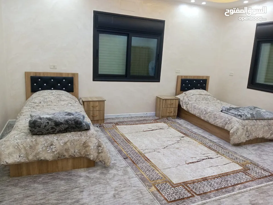 بيت مستقل طابق ثاني حديث مفروش حديثا للإيجار اليومي والأسبوعي والشهري للعائلات