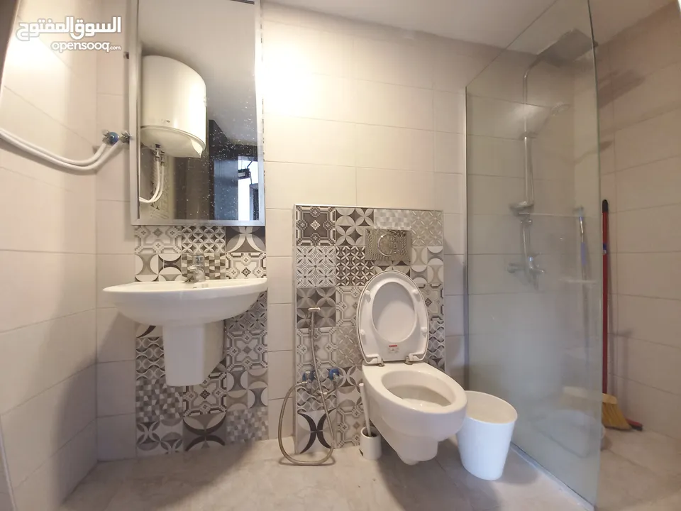 شقة مفروشة مع روف للإيجار في الشميساني  ( Property 34510 )-175118490