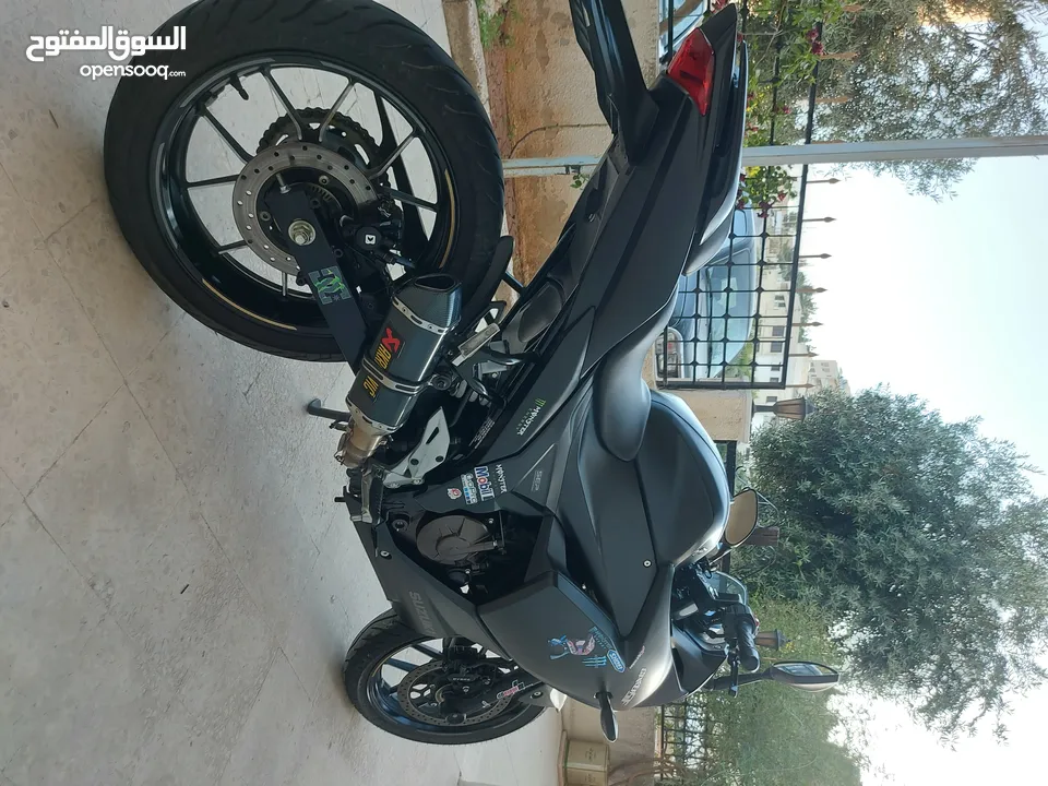 Suzuki gsx250sf