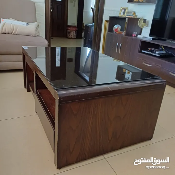 طاولات بحاله الوكاله