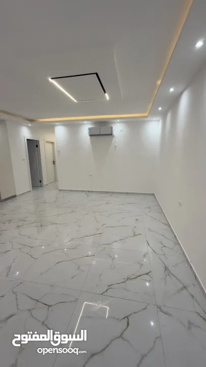 شقة سوبر ديلوكس للإيجار غير مفروش