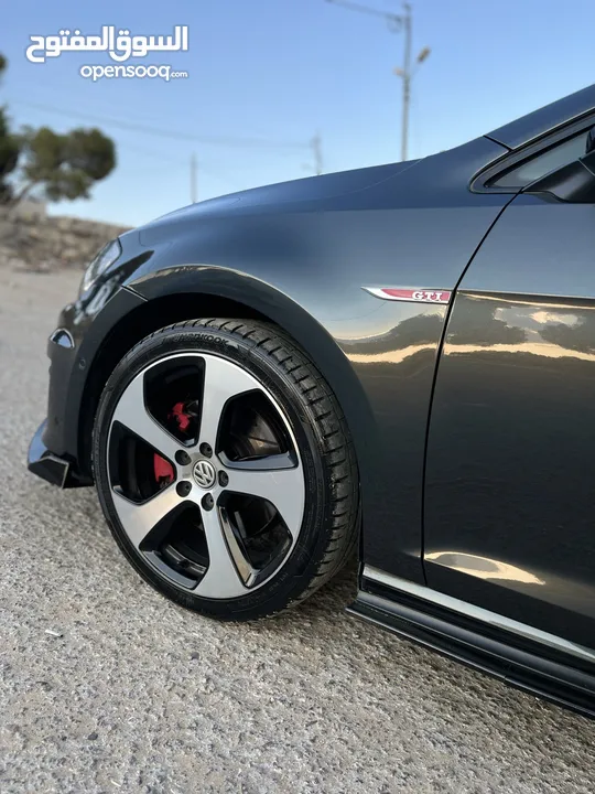 معدله في مركز s8 &nmk Golf gti 2014