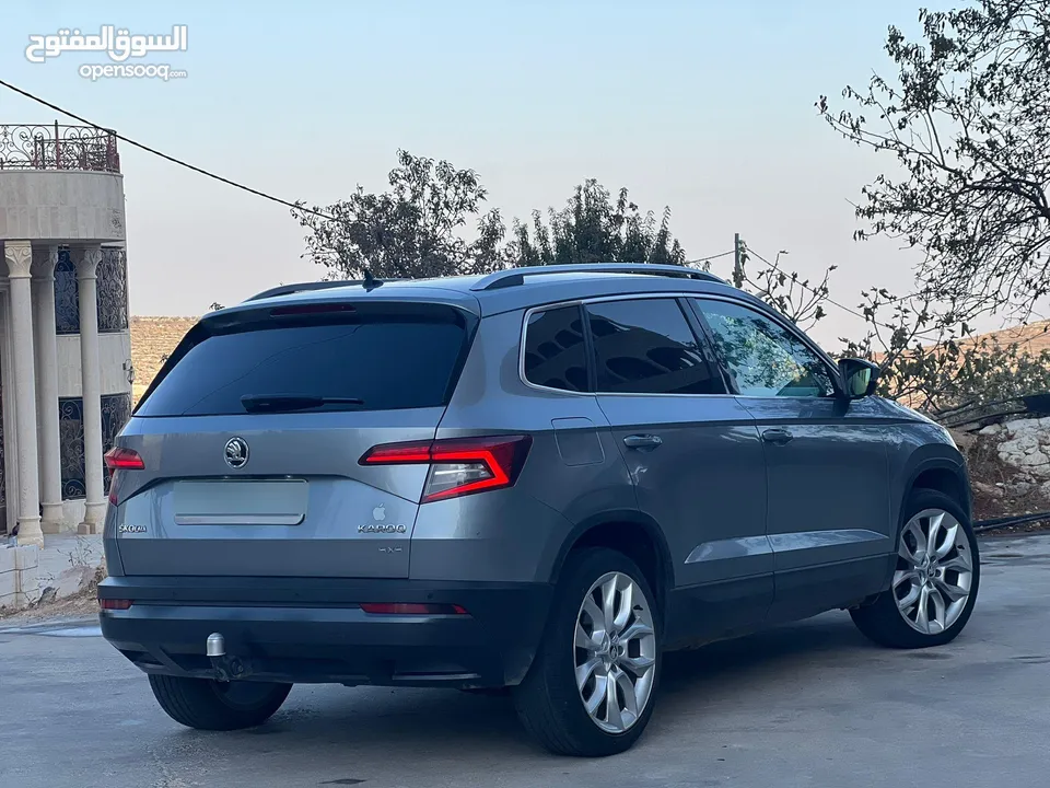 سكودا كاروك مطور2000 دفع رباعي 4×4 عداد قليل اصل شركة
