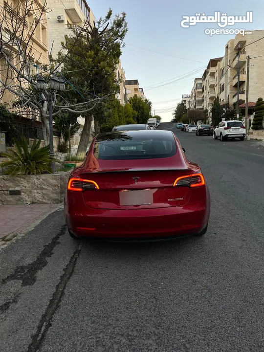 تيسلا 2020 بيرفورمنس Dual Motor اعلى موديل فحص كامل B+ لون خمري مميز استعمال شخصي