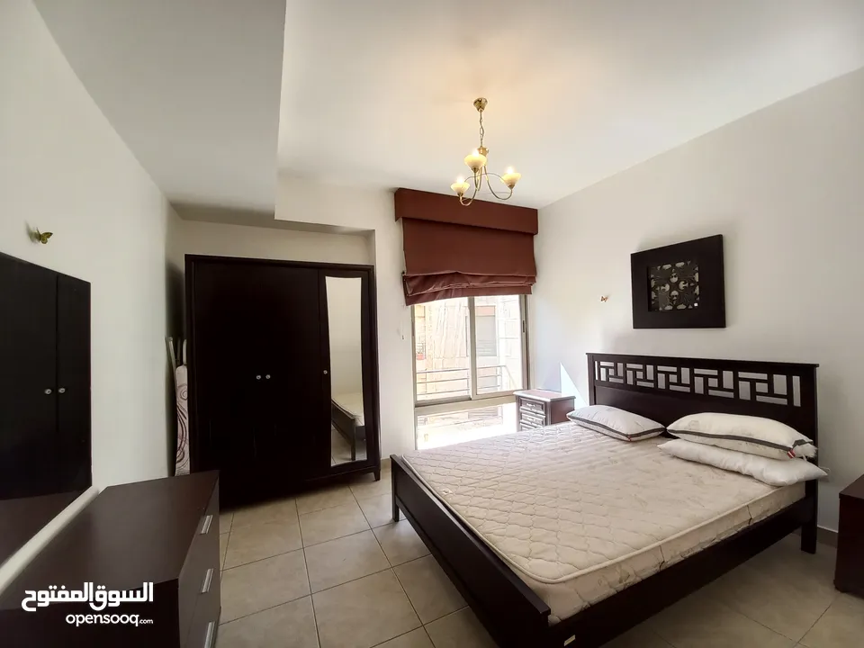 شقة مفروشة للإيجار 200م2 ( Property 19446 )-174847803