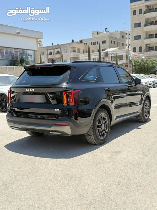 كيا سورنتو هايبرد ترخيص 2023 محرك 1600 هايبرد