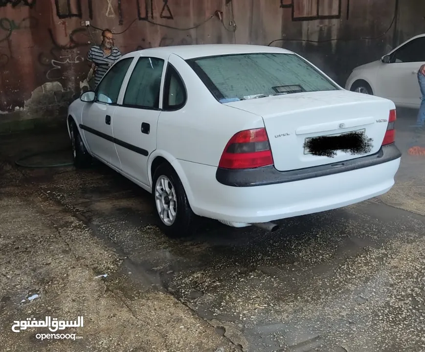 اوبل فكترا 1998للبيع  مطور 1600 جنط مغنيسيوم  شبابيك امامية كهربائية  دهان الشركة يد0