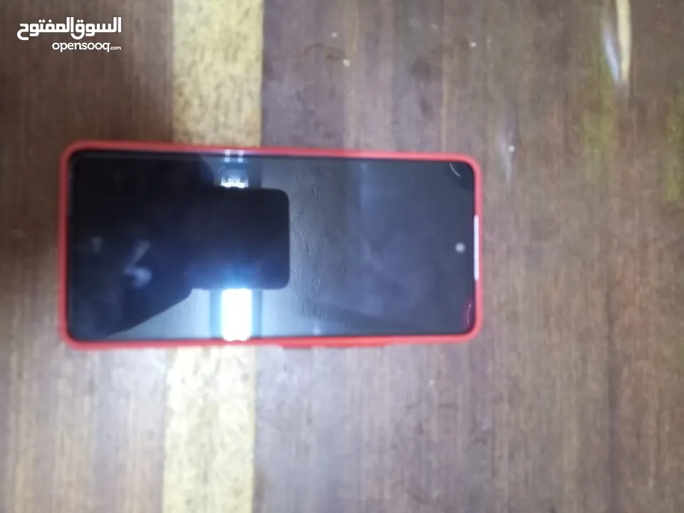 هاتف A53 5g 256g  بحالة الوكالة مافيه اي مشاكل للبيع بسبب التحديث