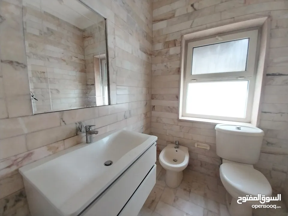 شقة للايجار في عبدون  ( Property 33776 )-174847744
