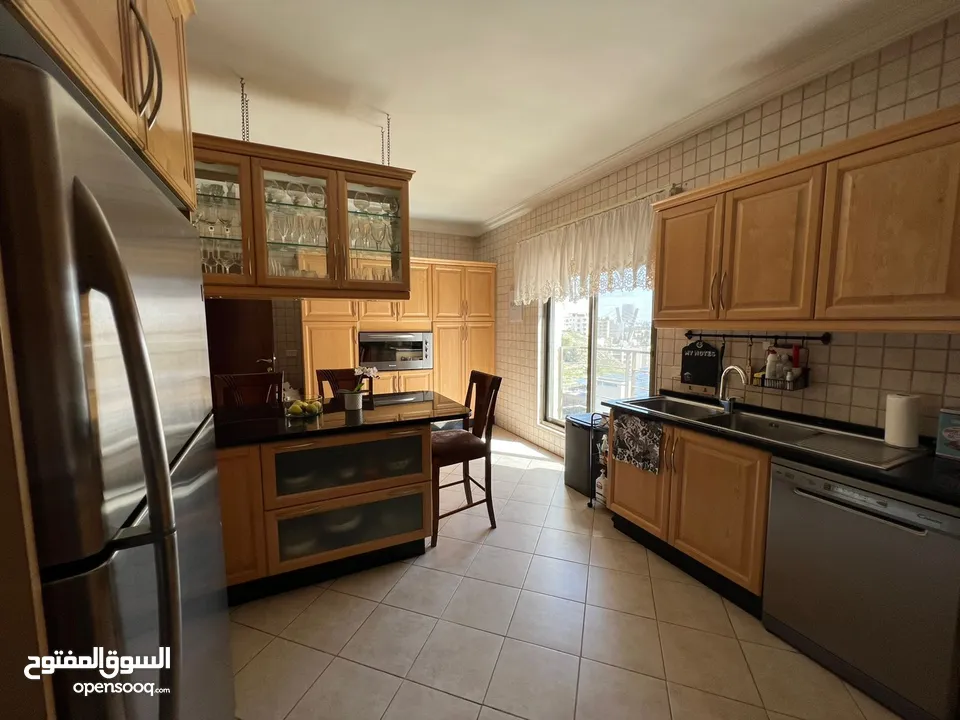 For Sale – Exclusive 4-Bedroom Apartment in the Heart of Abdoun (306 SQM)