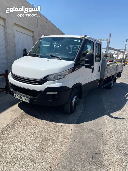 Iveco daly  2017 70-180 فحص نظيف  ماشية 150 سعر 120 الف شيكل للبيع
