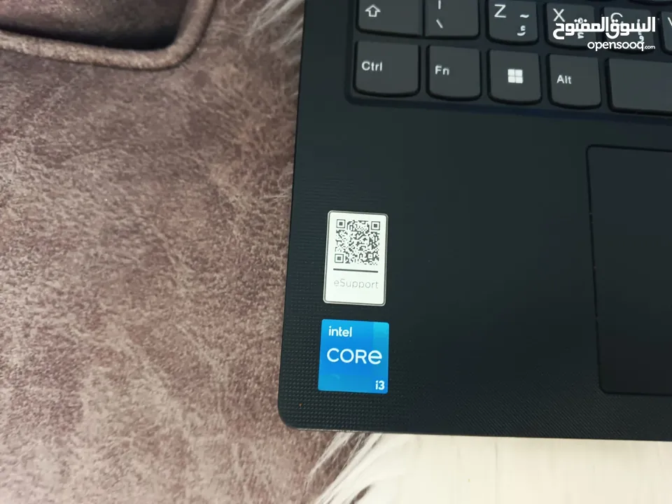 لابتوب لينوفو موديل 2023 لون اسود قصة حديثة معالج core i3 الجيل الحادي عشر رامات 8 جيجا3200 تردد  ها