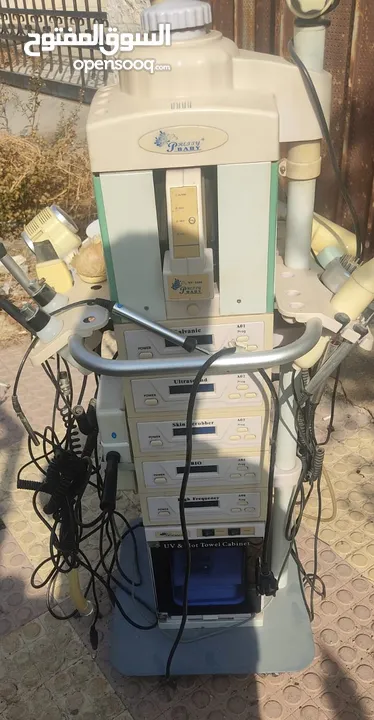 جهاز متعدد الوظائف 19 في 1، للعناية بالوجه، و تقشير البشرة بالفوتون و بالموجات فوق الصوتية BIO Diamo