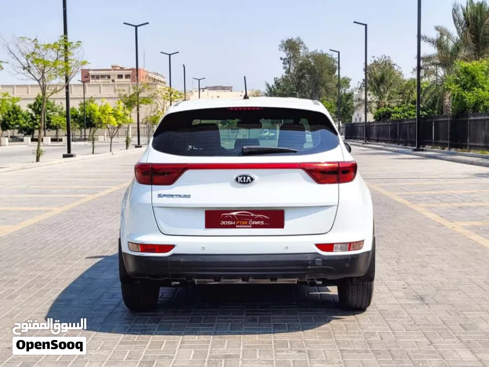 KIA SPORATGE MODEL 2018 SINGLE OWNER WELL MAINTAINED SUV FOR SALE