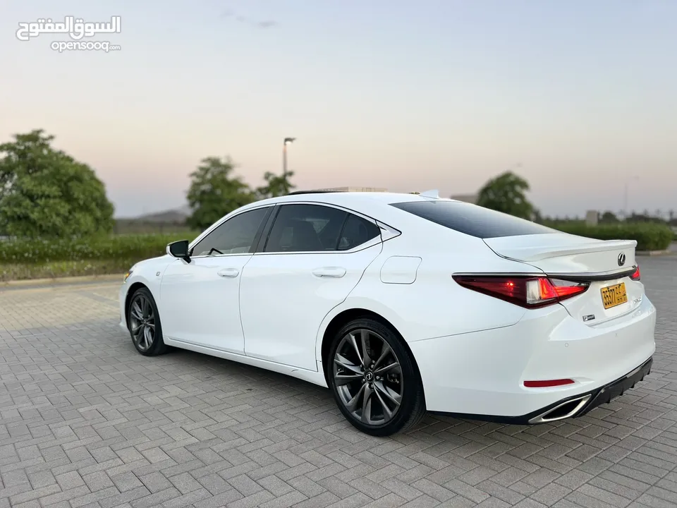 Lexus es35 f sport 2019 ألفل أبشاًً